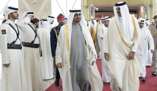 أمير قطر يستقبل الرئيس الإماراتي في أول زيارة منذ المصالحة الخليجية...