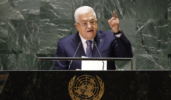 الرئيس في الأمم المتحدة ردا على نتنياهو: واهمٌ من يظن أن السلام يمكن أن يتحقق دون حصول شعب...