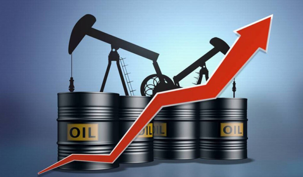 أسعار النفط ترتفع وسط توقعات بشح الإمدادات