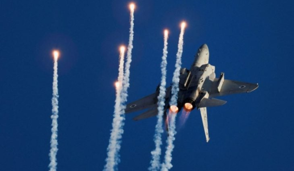 صحيفة إسرائيلية: الهجوم على إيران نفذ بصواريخ أطلقت من طائرة...