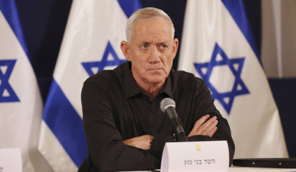 استطلاع: 47% من الإسرائيليين يفضلون غانتس رئيسا للحكومة...
