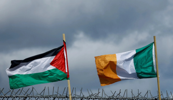 إيرلندا تعتزم الاعتراف بدولة فلسطين الشه...