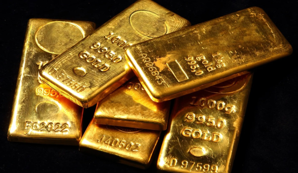 الذهب يرتفع وسط توقعات بقرب خفض أسعار ال...