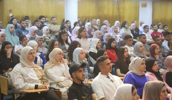 جامعة القدس تبدأ مراسم استقبال طلبتها ال...