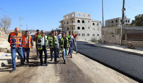 وزير الأشغال: ننفذ حاليا 22 مشروعا في مج...